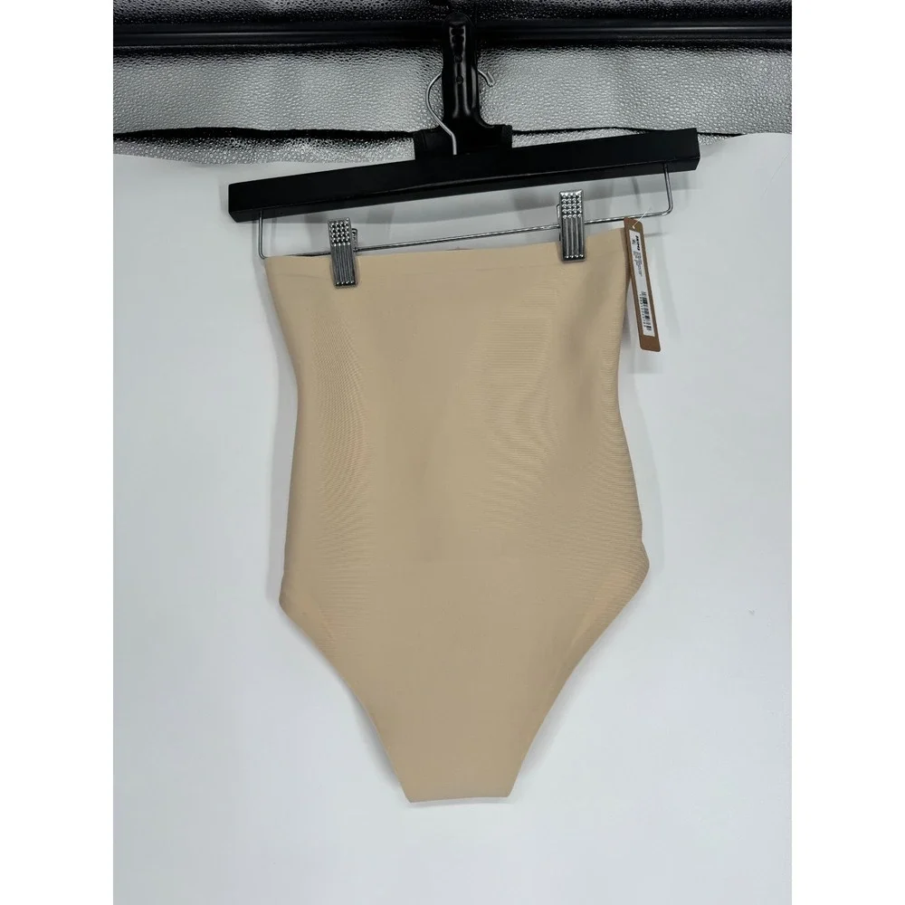 SKIMS Body CS Core Sculpt High Waisted Thong Womens Medium Sand Tan Shapewear